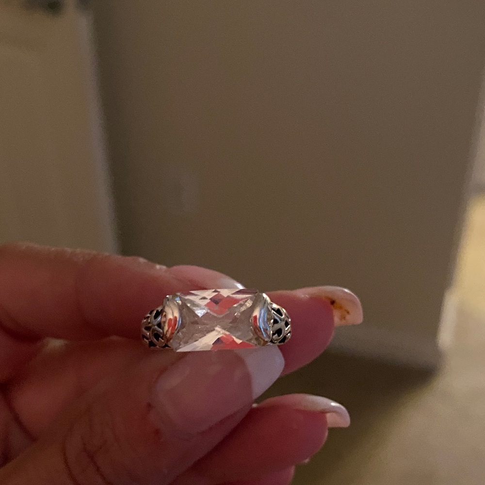 Elegant Silver Women's Ring
